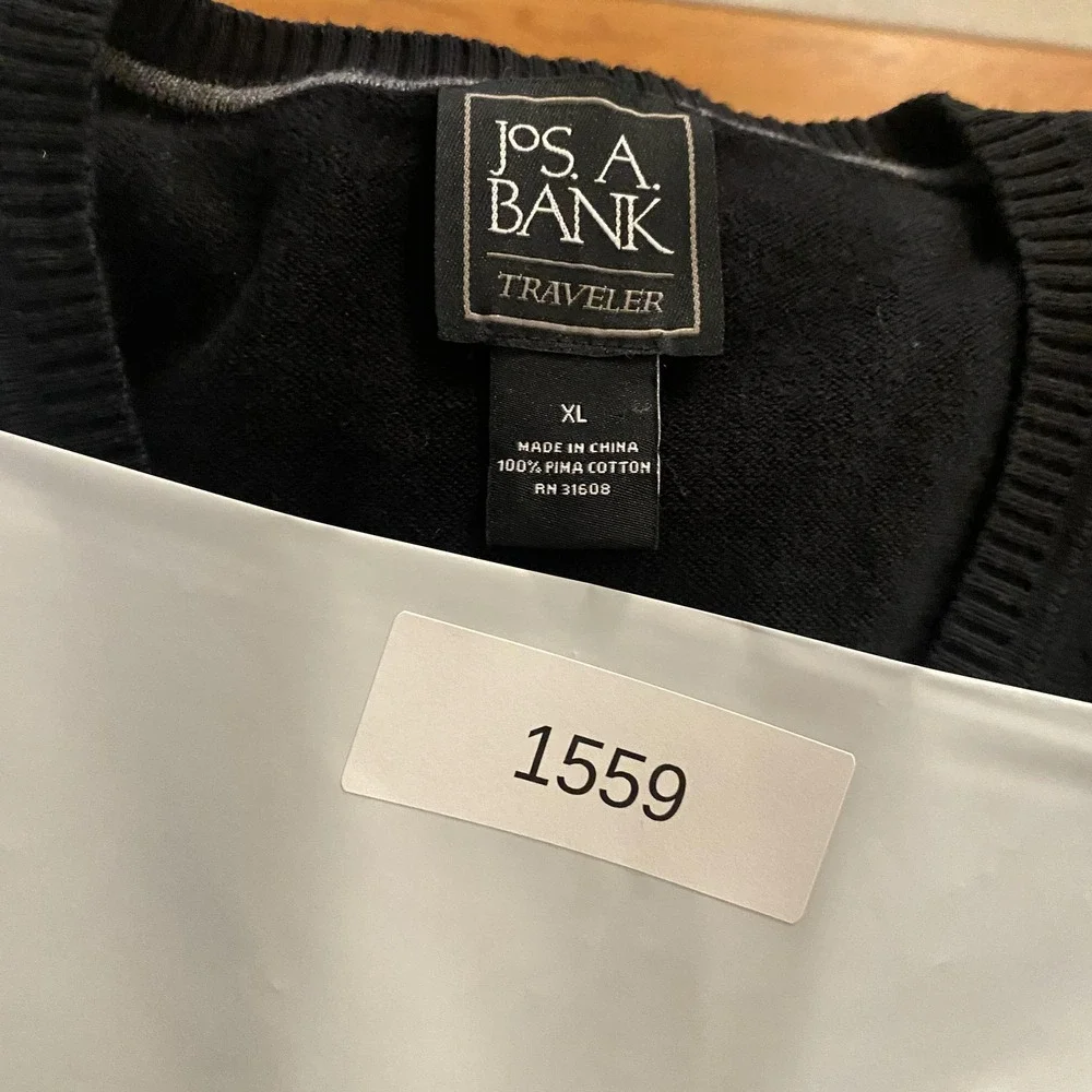 Jos A Bank Traveler Sweater Mens XL Black Pima Cotton V Neck Pullover Knit